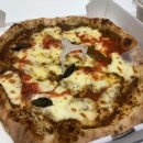 아구샤브샤브 앞 횡단보도 이미지