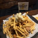 아웃닭 | [부평맛집] 테마의 거리 술집 아웃닭,치킨 맛집 내돈내산 후기