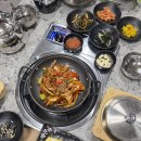 장터반찬 | 집밥이 그리운 날엔? 장터삼겹살 목포북항점 제육솥밥 후기 | 반찬 푸짐하고 가격 착한 고깃집