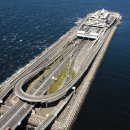 새 조형물 및 분수 이미지