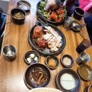 항아리보쌈·칼국수