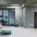 길고 길었던 작업실 준비의 시간 : 어크로스 더 테이블
