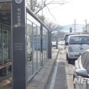 택시승강장 옆 이미지