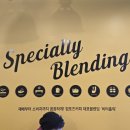 컴포즈커피평택고덕리슈빌점 이미지