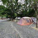 구름아래 캠핑장 이미지