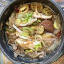 황칠닭한마리칼국수