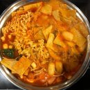 두끼떡볶이마산 - 창원시 마산회원구 합성남로 6 | 두끼떡볶이마산