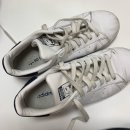 하얀운동화 이미지