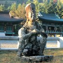 평창 월정사 석조보살좌상 이미지