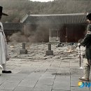 구르믈 버서난 달처럼 이미지