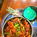 시장닭볶음 | 예산시장 맛집 먹거리 추천! 전국 유일 '꽈리고추 닭볶음' 포장 후기