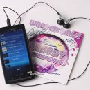 소니에릭슨 XPERIA X10 과 원더걸스 싸인시디 이미지