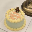 이츠미디어 | 홍대 케이크 맛집 쏘스윗 홍대점 가격 레터링 당일 제작 가능했던 생일 케이크 후기