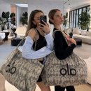 ALO View | [재고할인] alo 알로 타이다이 에코백 쇼퍼백 보부상 에코백 강력 추천해요! (알로요가 증정상품)