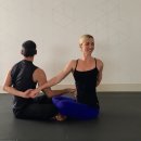 커플요가 이미지