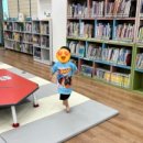 나들이 간 도서관 이미지