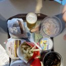 한국맥도날드 아산DT점 | 맥도날드 아산DT점 쿼터파운더 치즈 크리미 파마산 후기