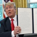 Trump signs order to 'address' separations, but it won't change the situation for children in shelters now by Hunter Walker 이미지