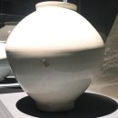 용인대학교박물관 | 국보262호 백자 달 항아리