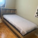 싱글침대와 서랍장 팔아요 이미지