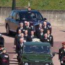 Prince Philip funeral: Pictures as Queen and nation bid farewell to the duk 이미지