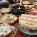 돌솥한정식 이미지