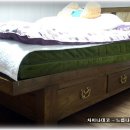 느릅나무집 이미지