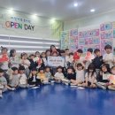 파란나무 유치원 이미지