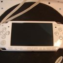 소니 PSP Slim 플레이스테이션 포터블과 게임 소프트웨어 이미지