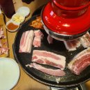 강남매트로빌딩 | 강남역삼겹살무한리필고기맛집 돼지상회 (내돈내산)