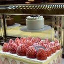 델리카한스 | 2025 델리카 한스 딸기 케이크 솔직 후기🍓 11만5천원 크리스마스 케이크 맛은?