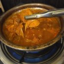 돼지모양 화장실 | 건대 김치찜 맛집 / 압력솥 매운 돼지갈비찜 후기