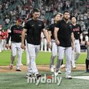 KBO) 4연패 기간 ERA 9.73→사사구 33개 대폭망...'4위 추락 위기' LG 마운드를 어찌하면 좋나 이미지