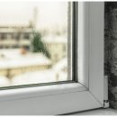 아파트 베란다 창문 습기 겨울철 창문 결로 현상 해결방법 이미지
