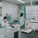 살린다