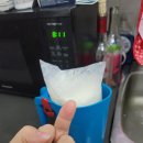 캐나다의 비닐봉지 우유(bagged milk) 이미지
