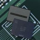 AI 시대 '저장 전쟁' 본격화…낸드플래시 성장 가속화 - 이미지