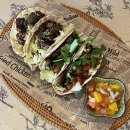 제주흑돼지마씸 | 신촌 타코마씸 맛집 후기｜제주 흑돼지 타코와 망고살사 조합에 놀란 점심