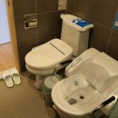 햇빛병원 화장실 이미지