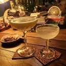 아나나스 | [녹사평/이태원] 나만 알고싶은 분위기 좋은 술집 | 까를로스 바(Carlos' Bar)