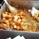 달콤한 닭강정 이미지