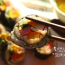 오늘은 김밥 먹는 날 엄마표 옛날 김밥 드세요 ~!:) 이미지