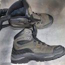 주식회사 블랙야크 | 등산화 캠프라인 브랜드 고어텍스 신발 색바램 발수 기능 왁스 일상 복원 관리방법