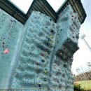 사천종합운동장 실내인공암벽장 | 전국 600건 프로젝트, 출렁다리부터 스포츠클라이밍 경기장까지 │ 클라임코리아 시공 사례 모음