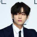 숙] 오늘의 추천곡이라고 적을수 없을만큼 유명한 노래와 저의 최애 가수 이미지