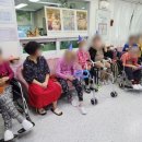 사랑스러운 노인전문요양원 이미지