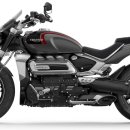 BMW R-18 vs TRIUMPH Rocket-3 이미지