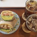 유니크롱 - 연수구 컨벤시아대로 90 | [송도디저트카페] 유니크롱 송도 샌드위치 너무 맛있어!