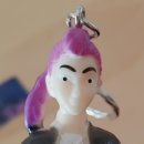 애가 문방구에서 케데헌 랜덤 피규어 키링을 사왔어요.......... 이미지