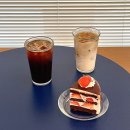 씨머딤커피하우스 | 대구 남산동 카페 씨머딤커피하우스 감성 있는 케이크 맛집
